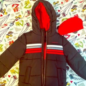 London Fog NWOT Boy’s Puffer Jacket w/ Beenie